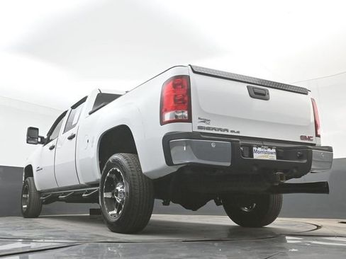 Used 2008 GMC Sierra 2500 SLE w/ Convenience Package AWD/4WD image 43
