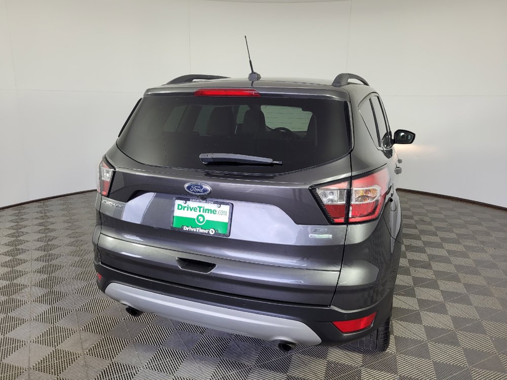 Used 2018 Ford Escape SE w/ Ford Safe & Smart Package FWD image 7