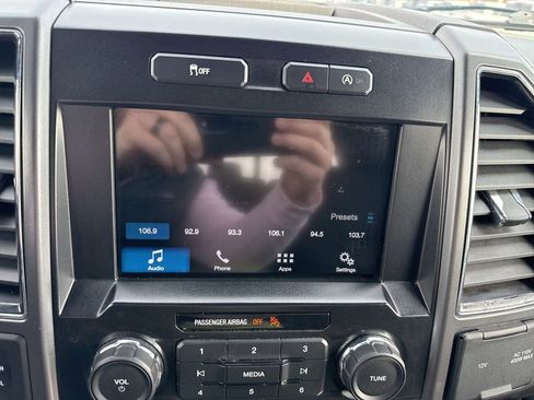 Used 2017 Ford F150 XLT w/ Equipment Group 302A Luxury image 10