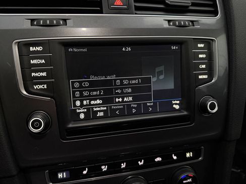 Used 2017 Volkswagen Golf Alltrack SEL image 25