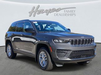 New 2025 Jeep Grand Cherokee Laredo X w/ Luxury Tech Group I video 2