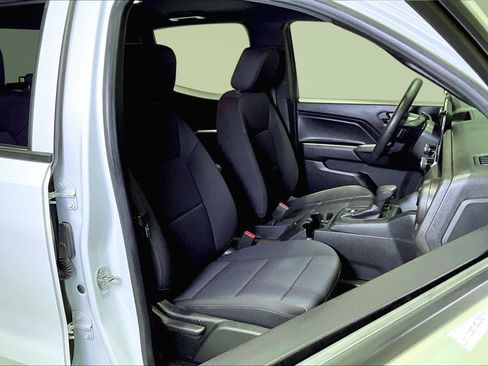 Used 2023 Chevrolet Colorado W/T image 26