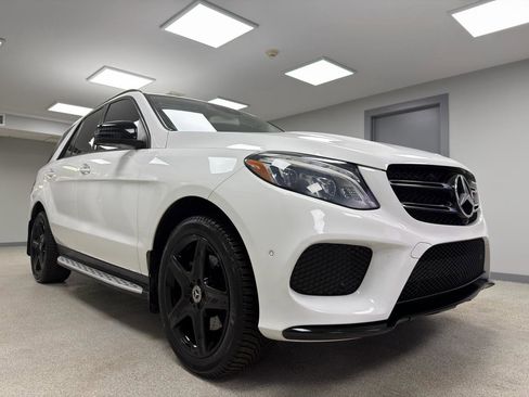 Used 2017 Mercedes-Benz GLE 350 4MATIC image 4