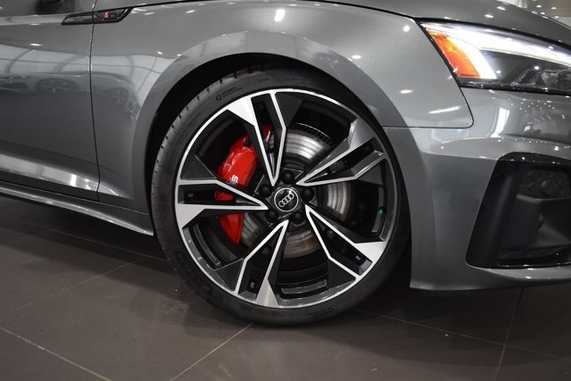 Used 2023 Audi S5 Premium Plus w/ Premium Plus Package AWD/4WD image 2
