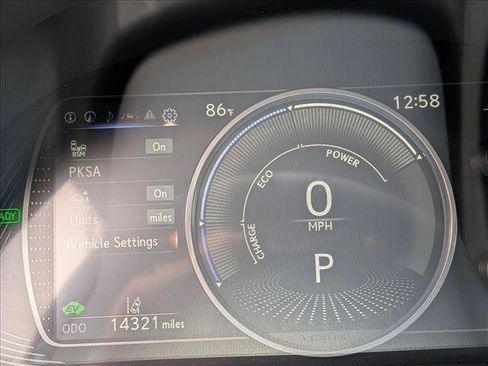 Used 2025 Lexus ES 300h w/ Premium Package FWD image 10
