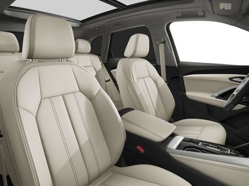 Certified 2025 Audi Q5 Premium w/ Convenience Package AWD/4WD image 5