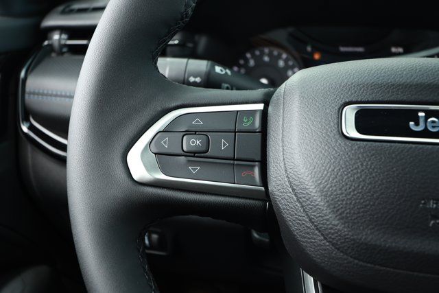 New 2026 Jeep Compass Latitude AWD/4WD image 13