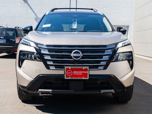 New 2026 Nissan Rogue Platinum AWD/4WD image 2