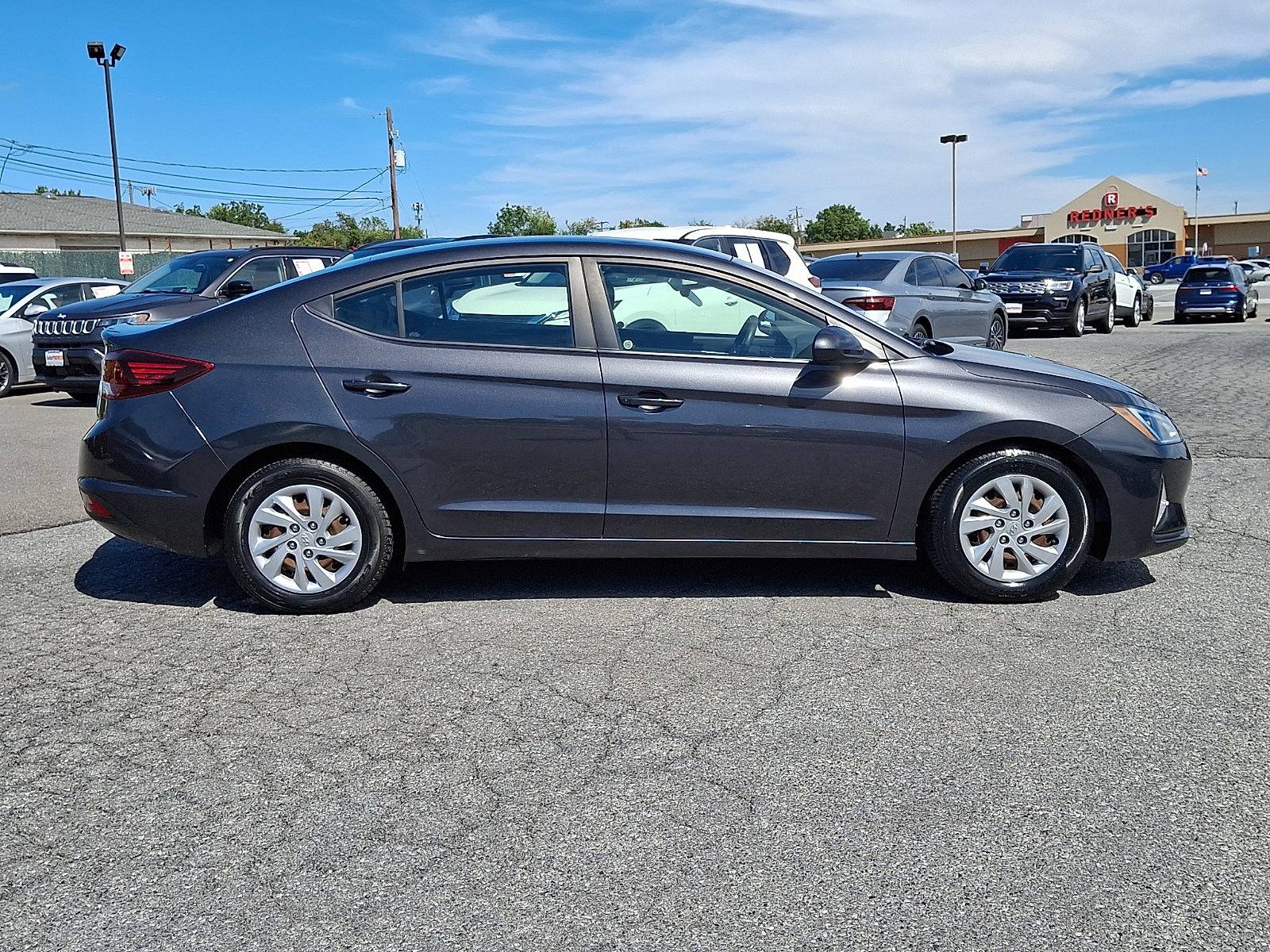 Used 2020 Hyundai Elantra SE FWD image 7