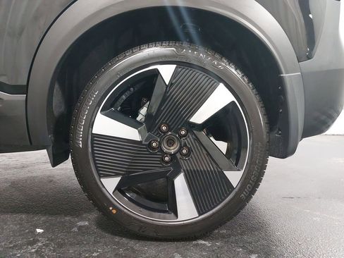 New 2026 Nissan Kicks SR w/ Cold Weather Package image 31