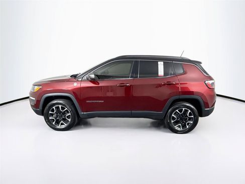 Used 2021 Jeep Compass Trailhawk AWD/4WD image 13