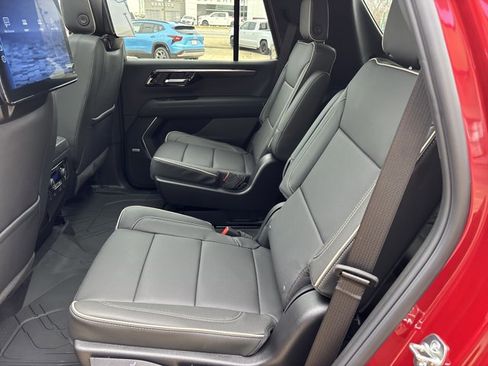 New 2026 Chevrolet Tahoe Premier image 17