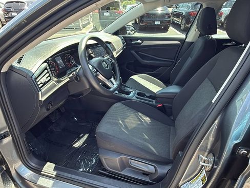 Used 2019 Volkswagen Jetta S FWD image 10