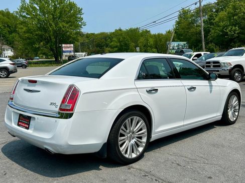 Used 2014 Chrysler 300 C w/ Light Group image 8