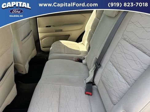 Used 2013 Ford Explorer FWD image 18