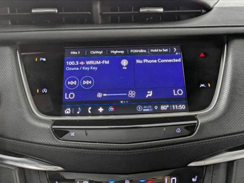 Used 2024 Cadillac XT6 Luxury AWD/4WD image 31