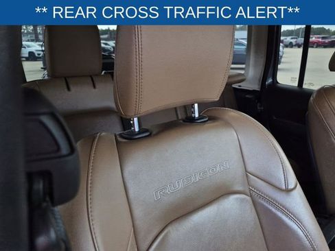 Used 2021 Jeep Wrangler Unlimited Rubicon image 16