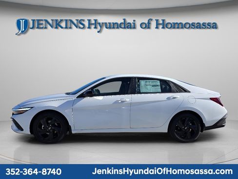 New 2026 Hyundai Elantra Sport image 5