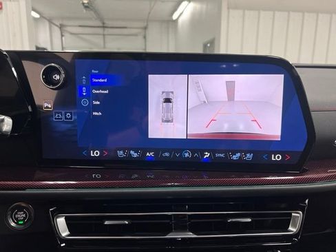 New 2026 Chevrolet Traverse RS AWD/4WD image 11