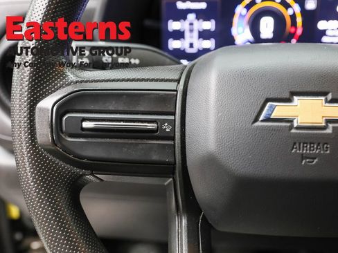 Used 2024 Chevrolet Colorado W/T RWD image 16