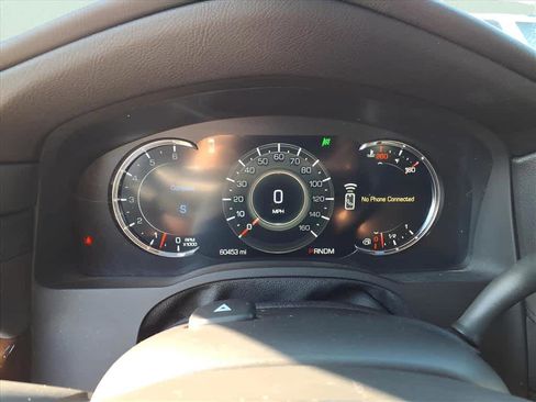 Used 2016 Cadillac Escalade Premium image 20