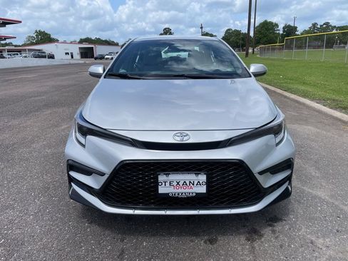 New 2026 Toyota Corolla SE image 2