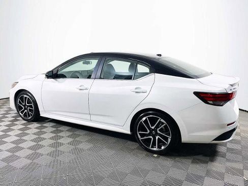 Certified 2024 Nissan Sentra SR w/ SR Premium Package image 6