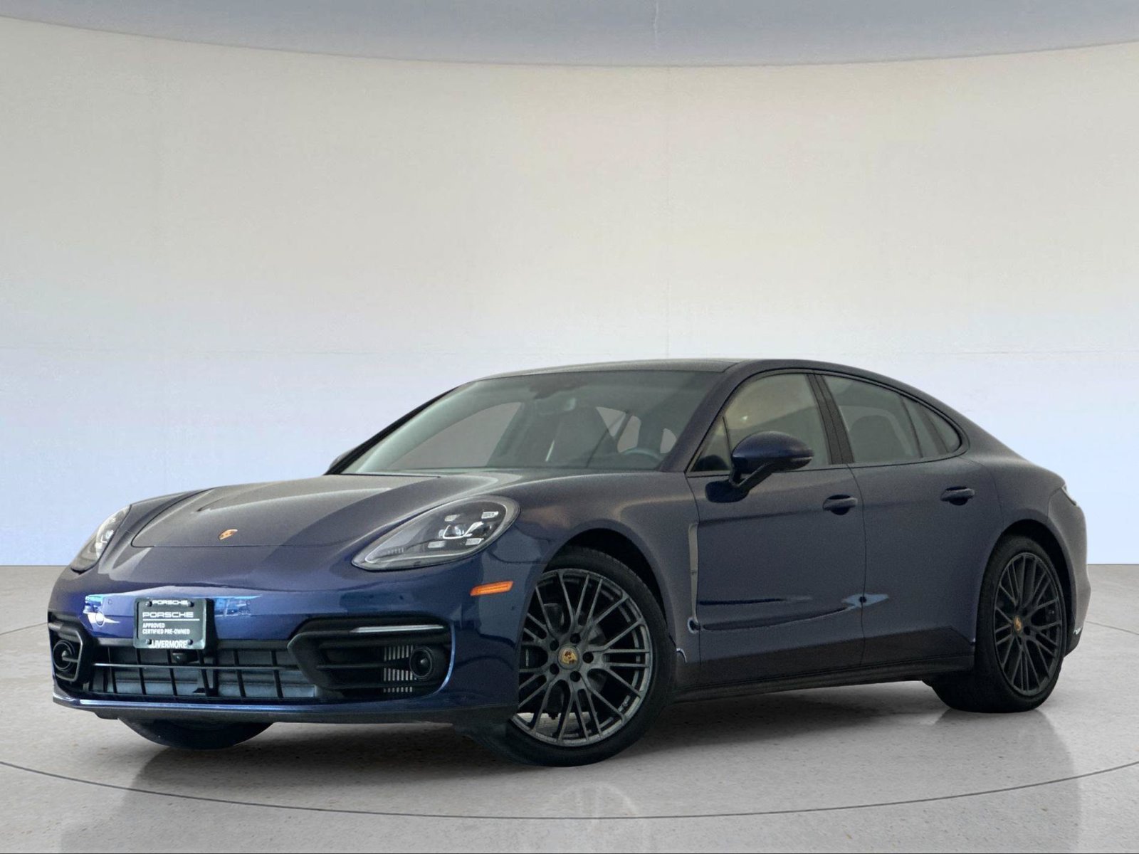 Certified 2023 Porsche Panamera Platinum Edition w/ Assistance Package RWD image 1