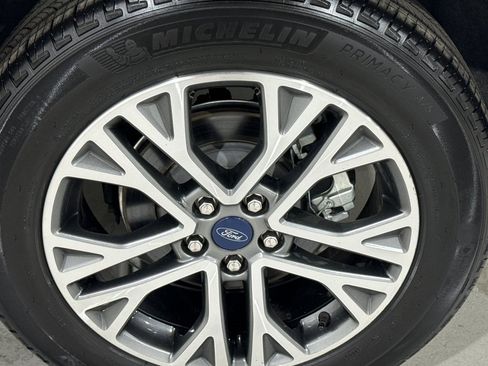 Used 2022 Ford Escape SEL image 8