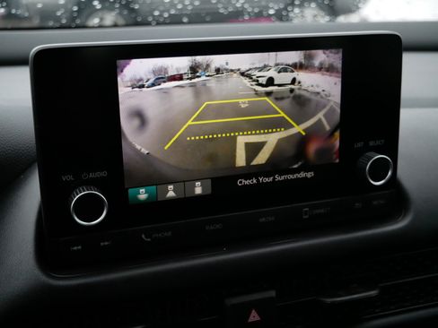 Certified 2023 Honda HR-V LX image 29