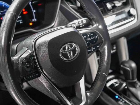 Certified 2023 Toyota Corolla Cross XLE w/ Convenience Package FWD image 22