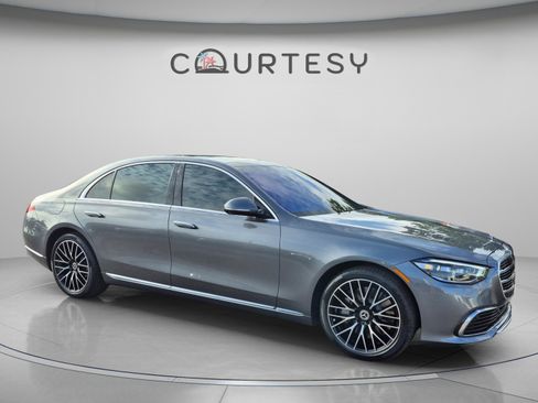 Used 2021 Mercedes-Benz S 580 4MATIC Sedan image 9