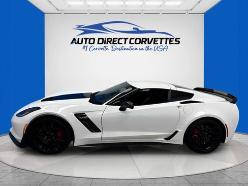 Used 2017 Chevrolet Corvette Z06 w/ Z07 Performance Package RWD image 7