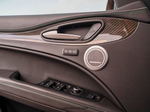 Used 2020 Alfa Romeo Stelvio Quadrifoglio image 37