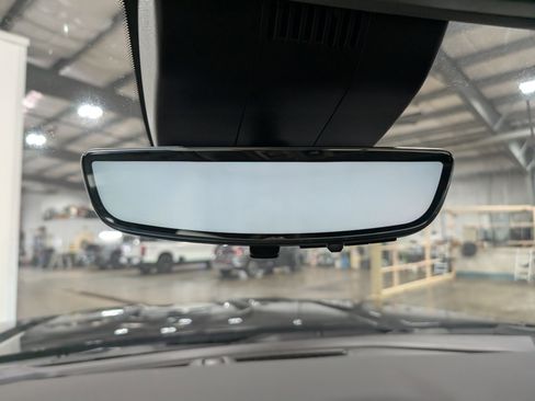 Used 2025 GMC Sierra 3500 Denali w/ Denali Reserve Package image 29