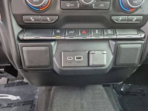 Used 2019 Chevrolet Silverado 1500 LT w/ All-Star Edition AWD/4WD image 26