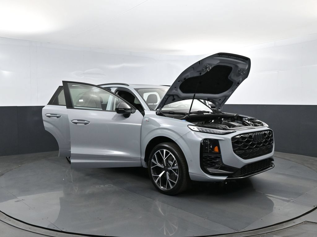 New 2026 Audi Q3 quattro 2.0T AWD/4WD image 29