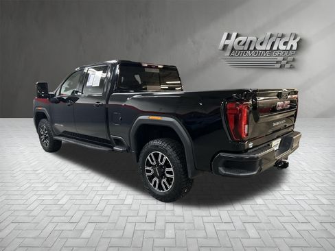 Used 2022 GMC Sierra 2500 AT4 w/ AT4 Premium Plus Package AWD/4WD image 8