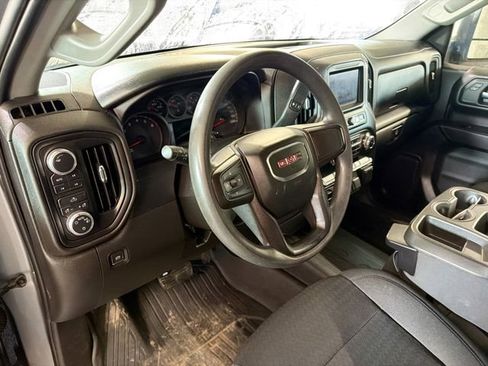 Used 2021 GMC Sierra 1500 4x4 Crew Cab w/ Sierra Value Package image 8