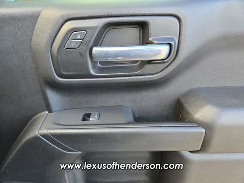 Used 2021 Chevrolet Silverado 1500 Custom Trail Boss image 18