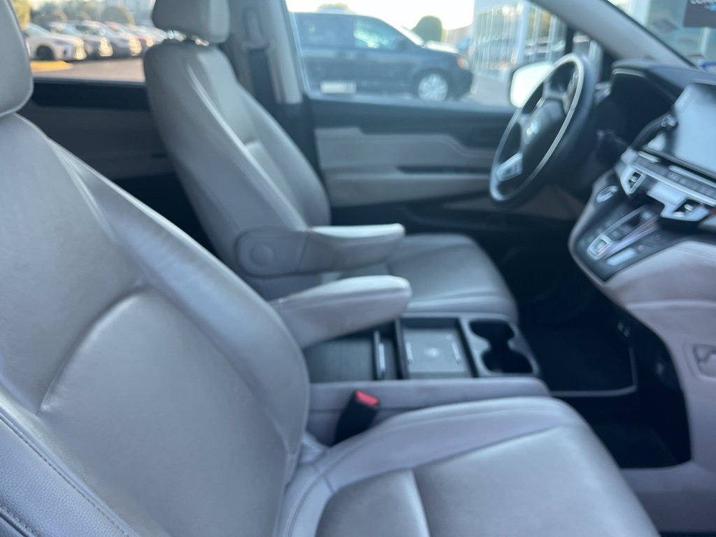 Used 2025 Honda Odyssey EX-L image 4