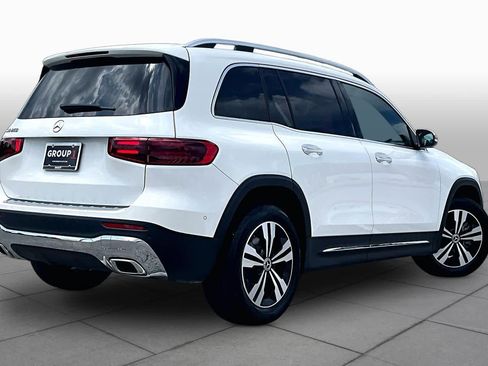 Used 2025 Mercedes-Benz GLB 250 image 13
