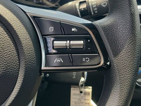 Used 2023 Kia Forte LXS w/ LXS Technology Package FWD image 34