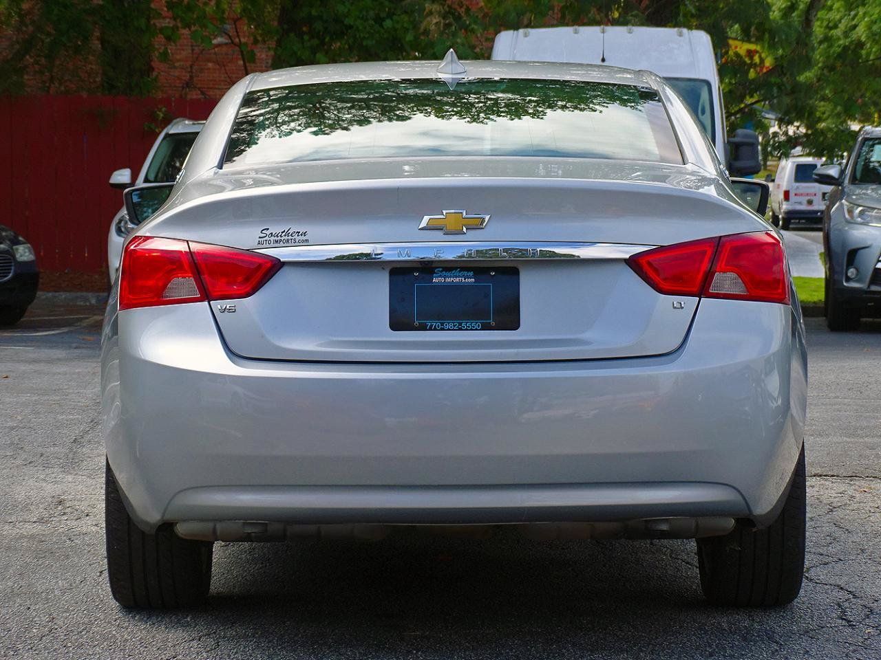 Used 2018 Chevrolet Impala LT FWD image 10