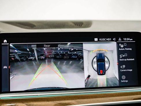 Used 2023 BMW X5 sDrive40i w/ Parking Assistance Package image 23