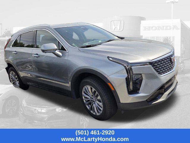 Used 2025 Cadillac XT4 Premium Luxury AWD/4WD image 5