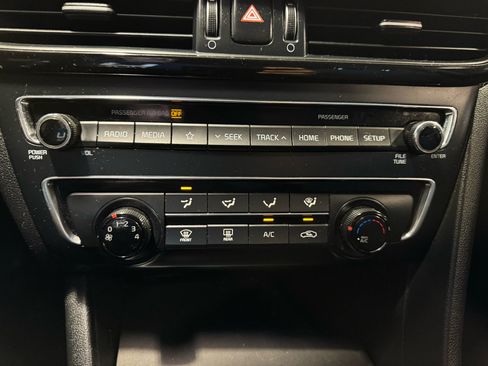 Used 2020 Kia Optima LX image 20