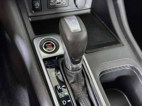 Used 2025 Nissan Sentra SV FWD image 24