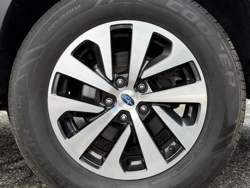 Used 2022 Subaru Outback Premium AWD/4WD image 22