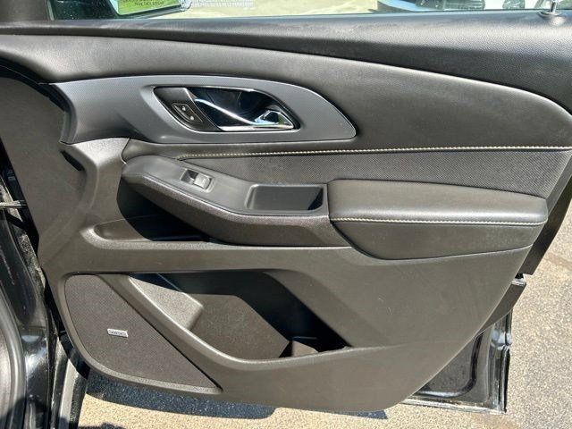 Used 2021 Chevrolet Traverse Premier w/ Redline Edition AWD/4WD image 55